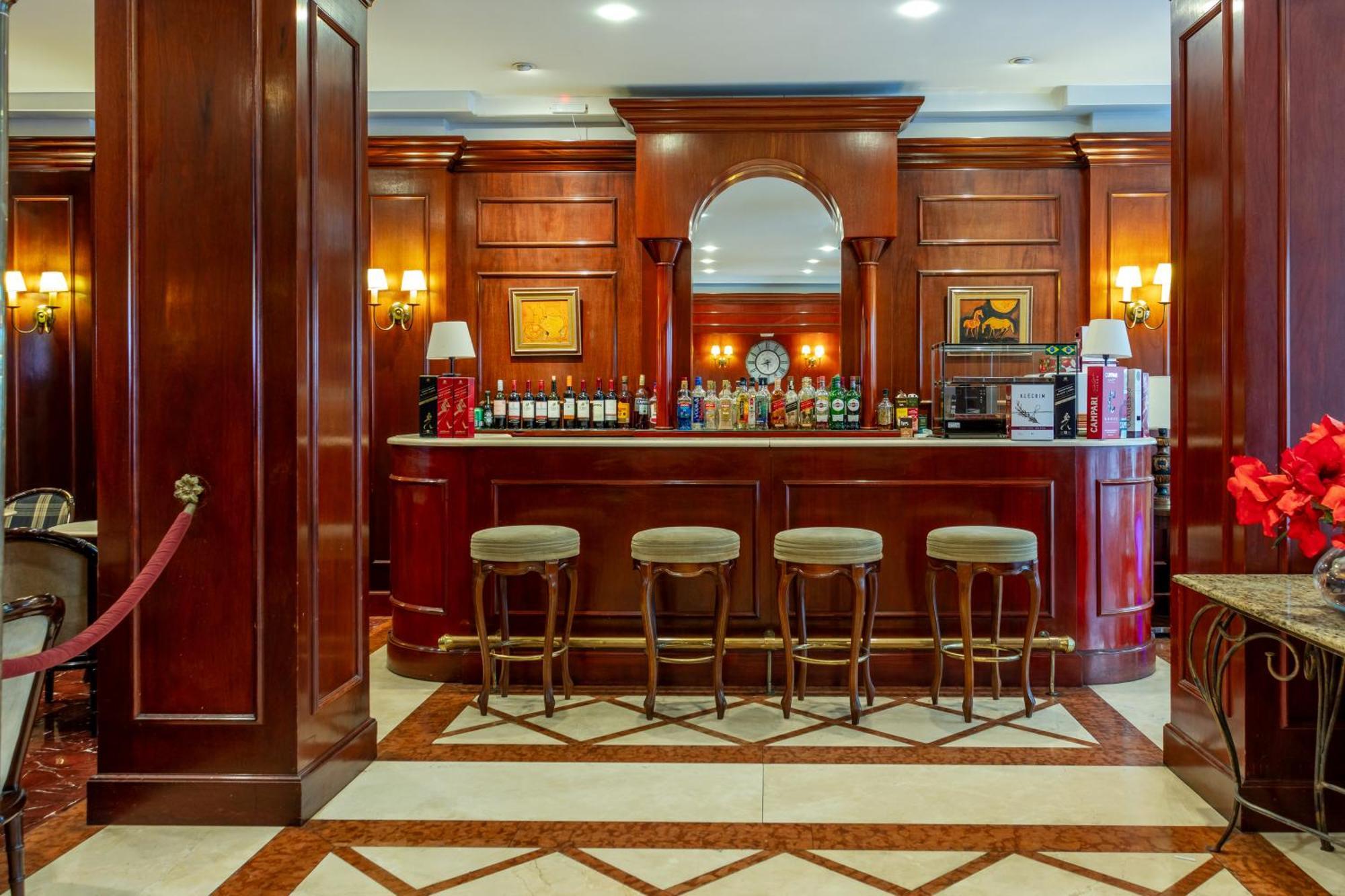 Lancaster By Castelo Itaipava 4*